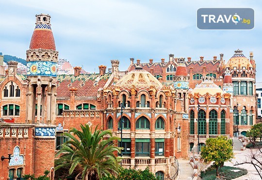 Нова година в Барселона с Trips2go! Самолетен билет, 3 нощувки със закуски в Expo Hotel Barcelona 4*, водач, по желание посещение на Ноу Камп, Монсерат и Фигерас - Снимка 8