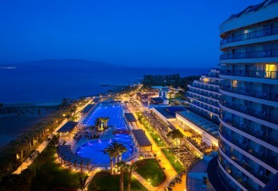 Нова година в Дидим в луксозния Venosa Beach Resort & Spa 5* с Джуанна Травел! 4 нощувки Ultra All Inclusive, Новогодишна гала вечеря, възможност за транспорт - Снимка