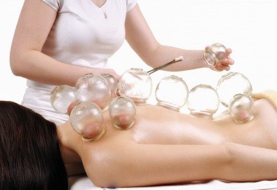 Здрав гръб в здраво тяло! Регенериращ оздравителен масаж на гръб - мануален и вендузен масаж и техники за подсилване на имунитета в SPA център Senses Massage & Recreation