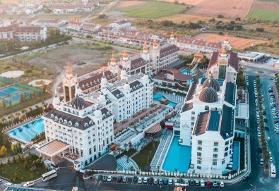 Майски празници в SIDE ROYAL PALACE 5*, Сиде, Анталия - 7 нощувки на база ALL Inclusive с BELPREGO Travel и възможност за транспорт - Снимка