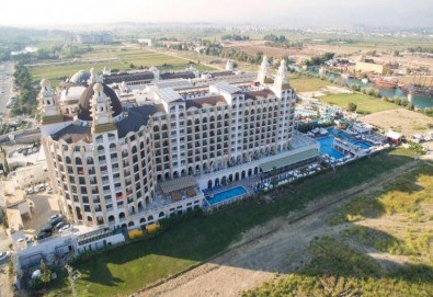 Великденска Ultra All Inclusive почивка в Jadore Deluxe Hotel & Spa 5*, Сиде, Анталия, 10 дни/7 нощувки и транспорт, безплатно настаняване в хотела на 1 дете до 11.99 г., от Belprego Travel! - Снимка