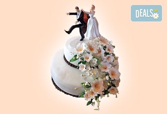 За Вашата сватба! Бутикова сватбена торта с АРТ декорация от Сладкарница Джорджо Джани - Снимка 7