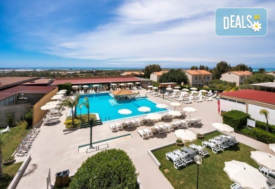 7 нощувки в ТОП хотел Аthena Resort 4*, Сицилия, с един от най-хубавите плажове на острова и отлична оценка за изхранването, с полет от София!! Възможност за много допълнителни екскурзии от Абакс - Снимка 2
