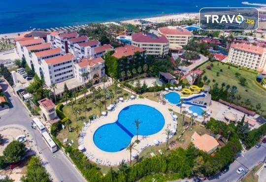 ULTRA ALL INCLUSIVЕ на море през есента! Ваканция в Cesars Resort Side 5*, Сиде, Анталия, басейни, водни пързалки, мини клуб, транспорт и безплатно за дете до 12.99 г. от Belprego Travel - Снимка 1