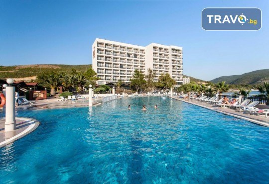 Ultra All Inclusive морска ваканция в хотел Tusan Beach Resort 5*, Кушадасъ! 7 нощувки, безплатно за дете до 12.99 г от Голдън Вояджес, със собствен транспорт - Снимка 2