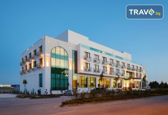 Нова Година в първия и единствен термал хотел в Тракийския регион „Hattusa Vacation Thermal Hotel Saray“! 3 нощувки, закуски, вечери, гала вечеря, ползване на басейн и СПА от Голдън Вояджес! - Снимка 12