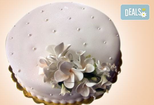 Торта с цветя! Празнична 3D торта с пъстри цветя, дизайн на Сладкарница Джорджо Джани - Снимка 36