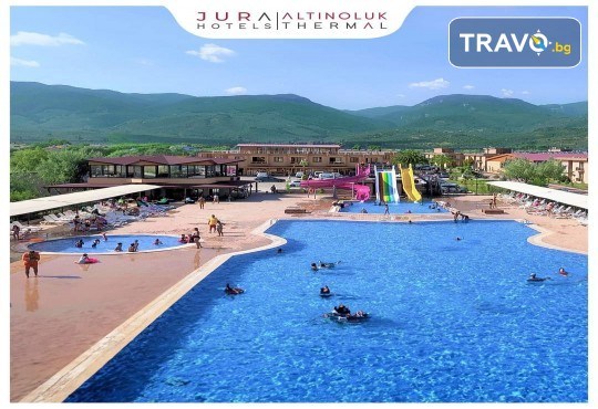 Нова Година в Jura Hotels Altinoluk Thermal 4*! Пакет 3/4 нощувки, закуски, вечери, гала вечеря, DJ, ползване на басейн и СПА, безплатно за дете до 12.99 г, възможност за транспорт от Голдън Вояджес! - Снимка 13