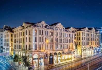 Нова година в Истанбул в Crowne Plaza Istanbul - Old City, an IHG Hotel 5*, 3 нощувки със закуски, собствен транспорт от Караджъ турс - Снимка