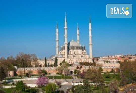 Екскурзия до Истанбул - величественият мегаполис на Азия и Европа! 2 нощувки със закуски, транспорт и екскурзовод от Рикотур - Снимка 9