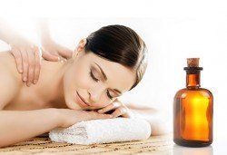 Оздравителен масаж на гръб с благоуханни масла за релакс, здраве и облекчаване на болките в гърба, Senses Massage & Recreation - Снимка