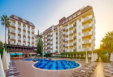 Морска почивка във VILLA SUN FLOWER BEACH HOTEL 4*, Алания! 7 нощувки на база Ultra all inclusive, басейни, водни пързалки и транспорт от Belprego Travel - Снимка