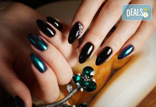 Красив маникюр с гел лак Black Bottle, CND в от Art beauty studio S&D - Снимка 34