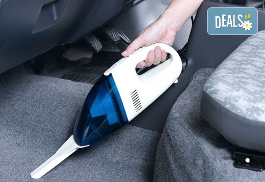 Машинно мокро пране и почистване на салон на лек автомобил, джип или ван от Quickclean! - Снимка 2