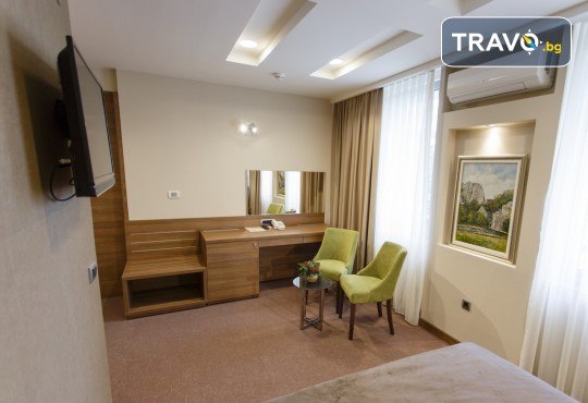 Нова година по сръбски! 3 нощувки с 3 закуски и 2 празнични вечери в Hotel Kragujevac 3*, транспорт и програма в Ниш и Крагуевац - Снимка 7